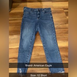 American eagle jeans size 12 short